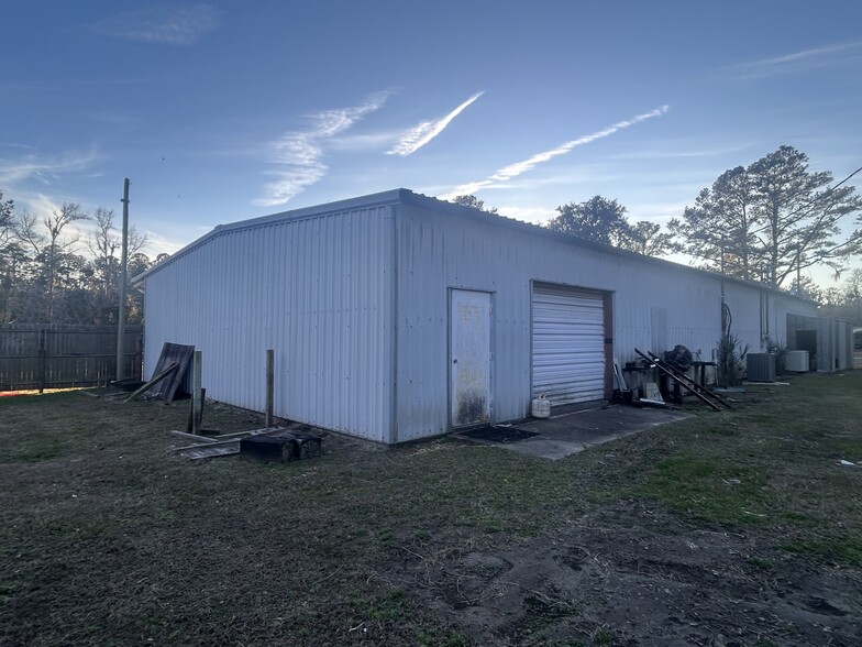 6523 Harrietts Bluff Rd, Woodbine, GA en venta - Foto del edificio - Imagen 3 de 28