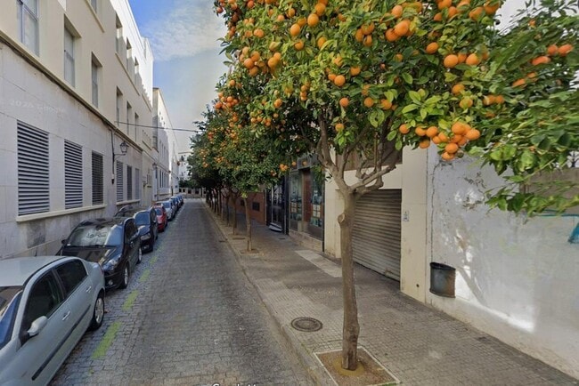 Más detalles de Calle Felipe Abarzuza, 2, Cádiz - Local en venta