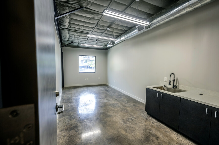 535 W 20th St, Houston, TX en alquiler - Foto del interior - Imagen 3 de 6