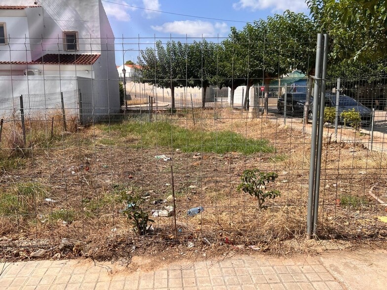 Terreno en Domeño, Valencia en venta - Foto principal - Imagen 1 de 3