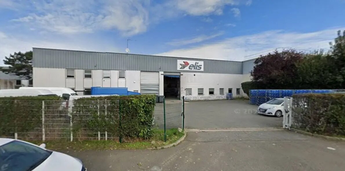 Nave en Plaisir en venta Foto del edificio- Imagen 1 de 2