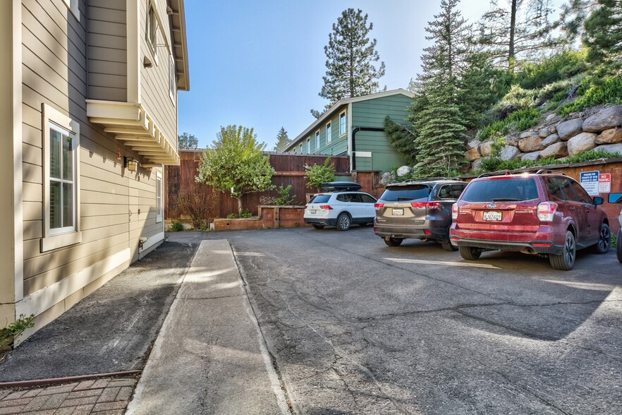 10116 Jibboom St, Truckee, CA en venta - Foto del edificio - Imagen 3 de 18