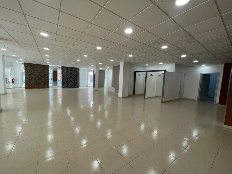 Edificio residencial en Vilanova del Camí, Barcelona en venta - Foto del interior - Imagen 2 de 9