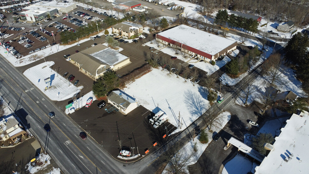 11 Church Rd, Hatfield, PA en alquiler - Foto del edificio - Imagen 3 de 14