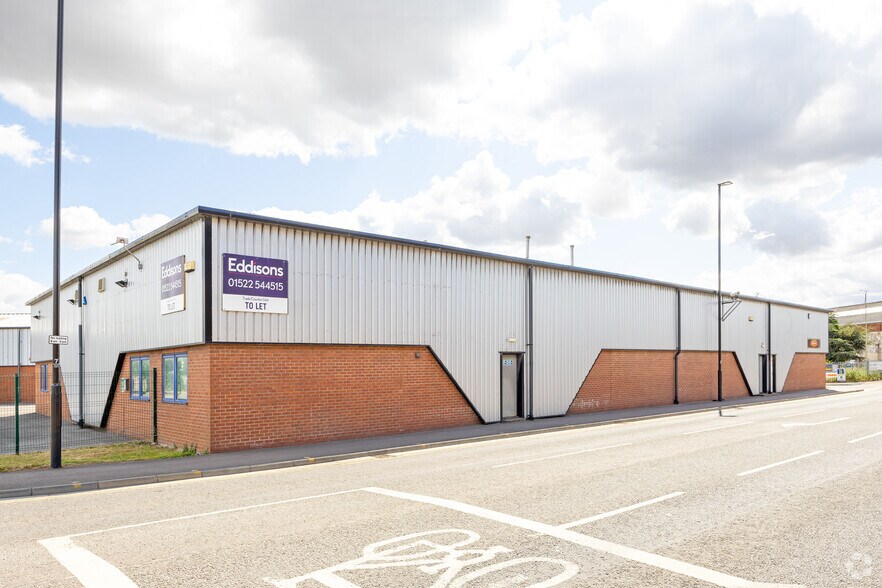 Clifton St, Lincoln en alquiler - Foto del edificio - Imagen 2 de 3