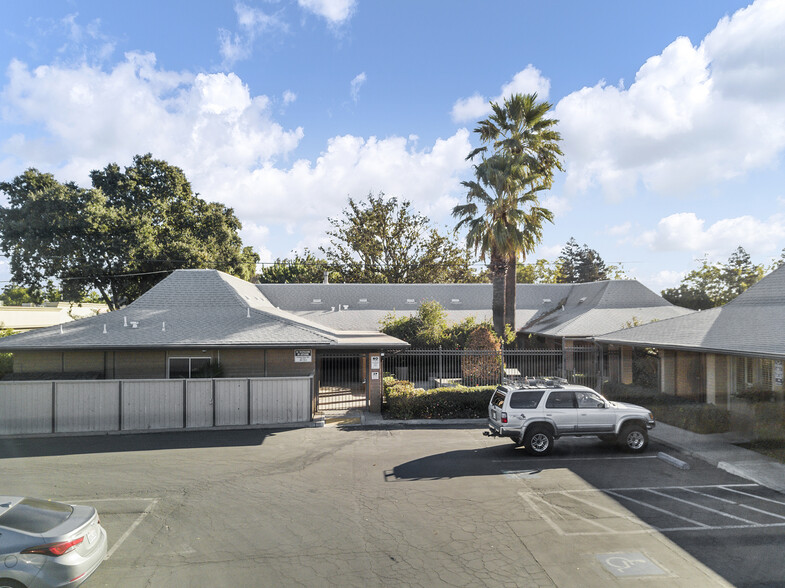 4255 Pacific Ave, Stockton, CA en alquiler - Foto del edificio - Imagen 2 de 22