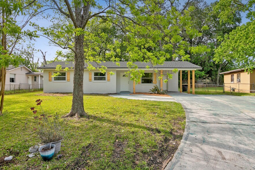 4818 Dallen Lea Dr, Jacksonville, FL en venta - Foto principal - Imagen 1 de 30