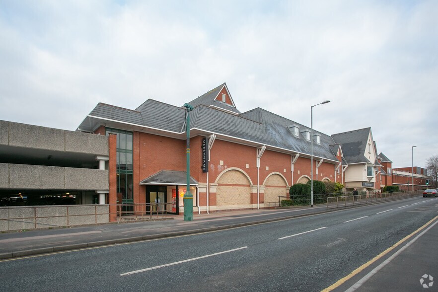 Gresley Row, Lichfield en alquiler - Foto del edificio - Imagen 3 de 10