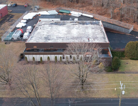 66 Beaver Brook Rd, Danbury, CT en alquiler Foto del edificio- Imagen 2 de 2