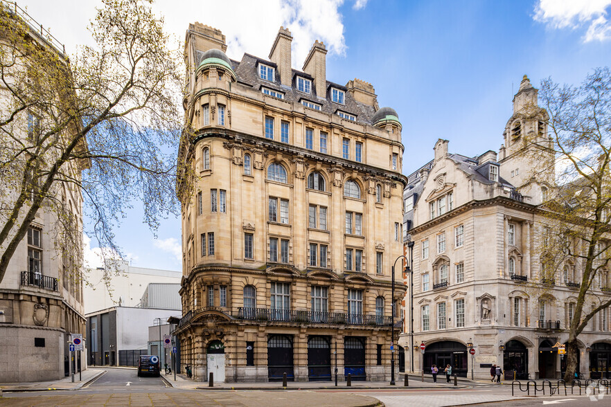 8-10 Southampton Row, London en venta - Foto del edificio - Imagen 2 de 3