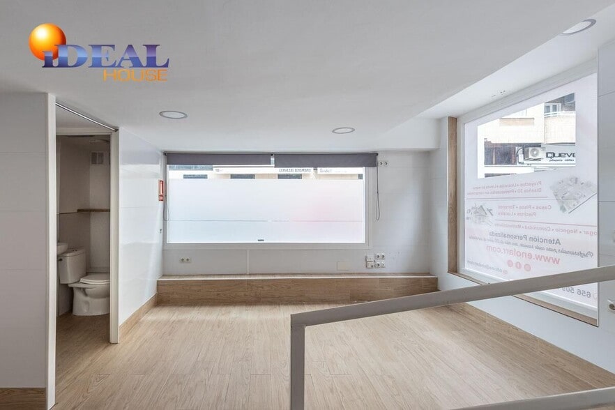 Calle Martín Bohorquez, Granada, Granada en venta - Foto del edificio - Imagen 3 de 13