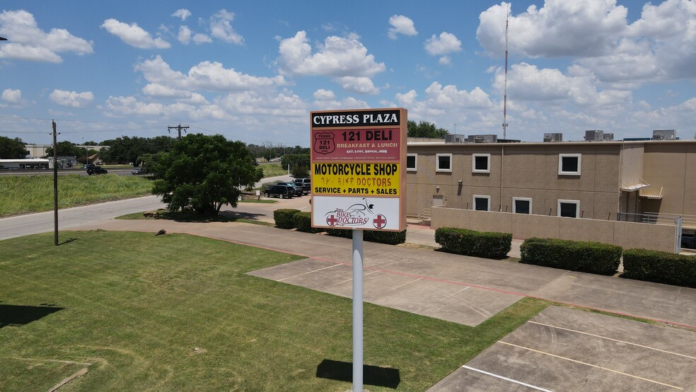 5716 Airport Fwy, Haltom City, TX en venta - Foto del edificio - Imagen 2 de 7