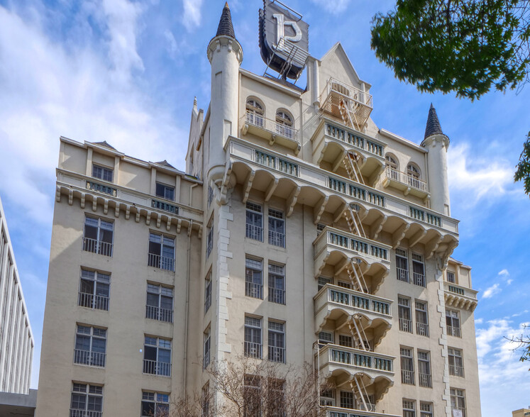 682 Irolo St, Los Angeles, CA en venta - Foto del edificio - Imagen 2 de 17