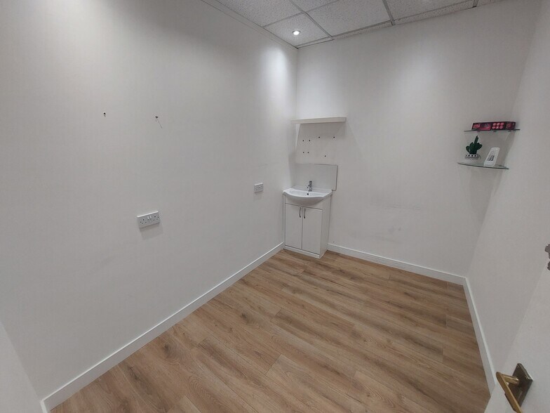 37 Dumbarton Rd, Stirling en alquiler - Foto del edificio - Imagen 3 de 5