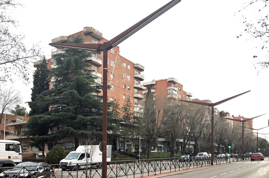 Local en Guadalajara, Guadalajara en alquiler - Foto principal - Imagen 1 de 2