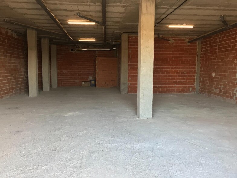 Local en Carlet en venta - Foto del edificio - Imagen 2 de 3