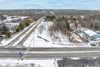 Route 18 and Shae Memorial Dr, South Weymouth, MA - VISTA AÉREA  vista de mapa - Image1