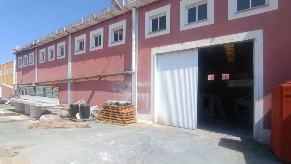 Avenida de las Canteras, 98-100, Valdemoro, Madrid en venta - Foto del edificio - Imagen 2 de 20