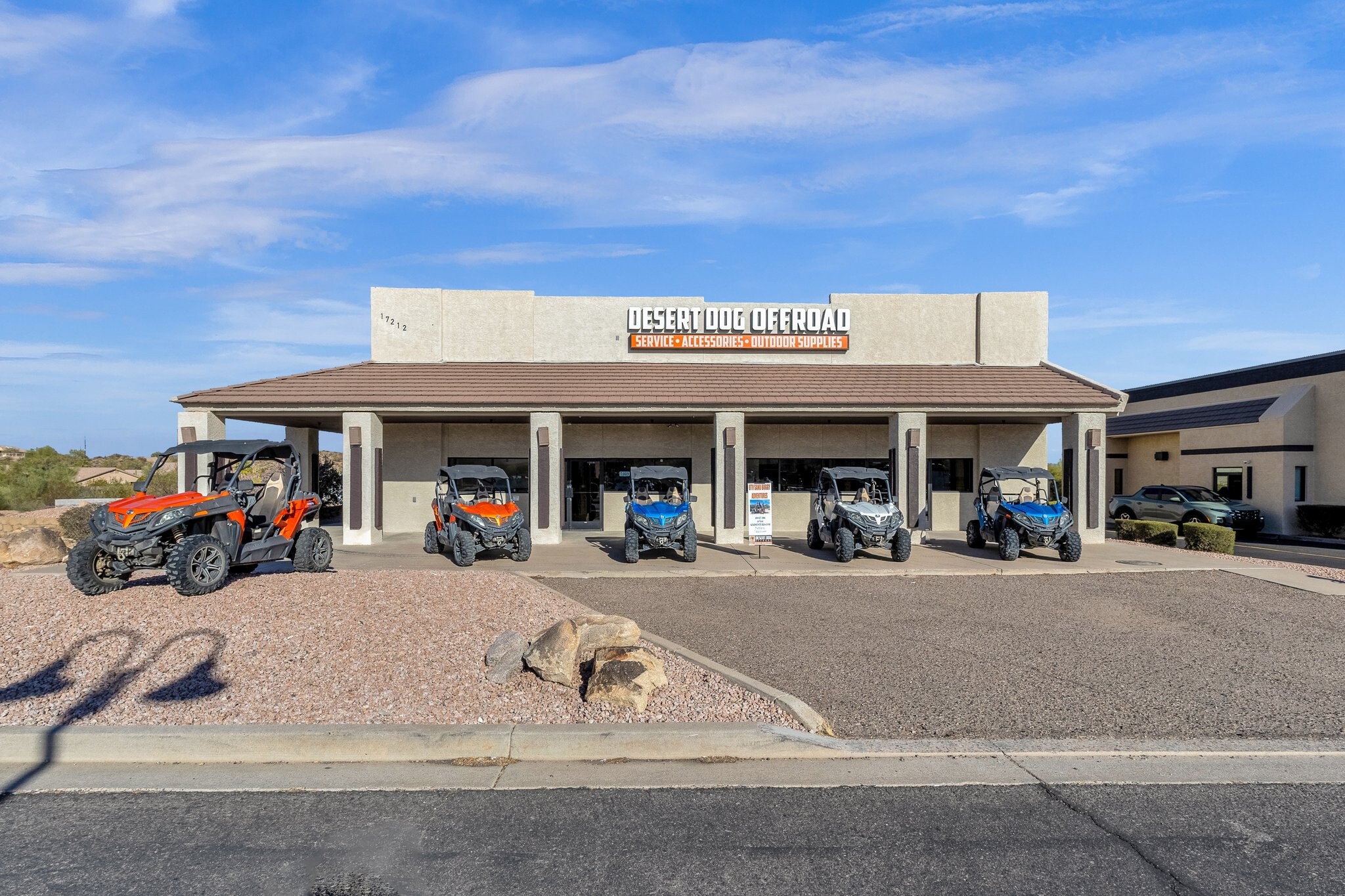 17212 E Shea Blvd, Fountain Hills, AZ en venta Foto del edificio- Imagen 1 de 53