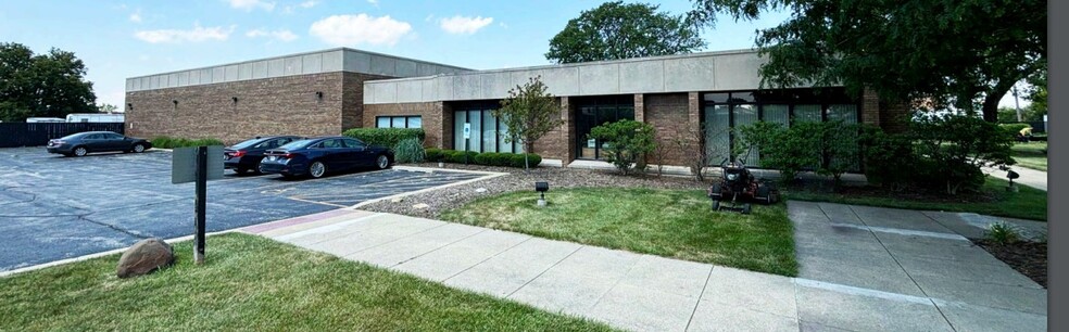 9801 Industrial Dr, Bridgeview, IL en venta - Foto del edificio - Imagen 1 de 5