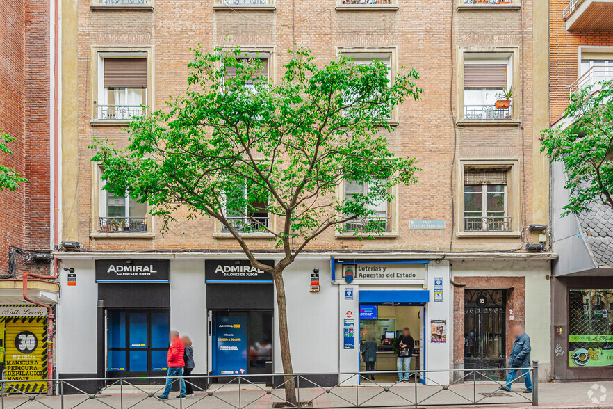 Calle Francos Rodríguez, 15, Madrid, Madrid en alquiler - Foto del edificio - Imagen 2 de 2