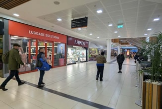 Broad St, Reading en alquiler Foto del edificio- Imagen 2 de 4