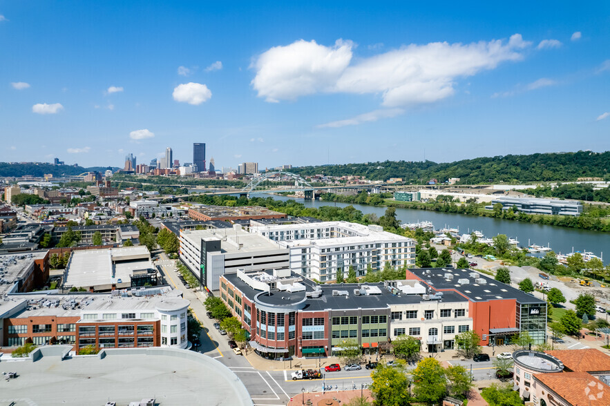 2600 E Carson St, Pittsburgh, PA en alquiler - Foto del edificio - Imagen 2 de 7