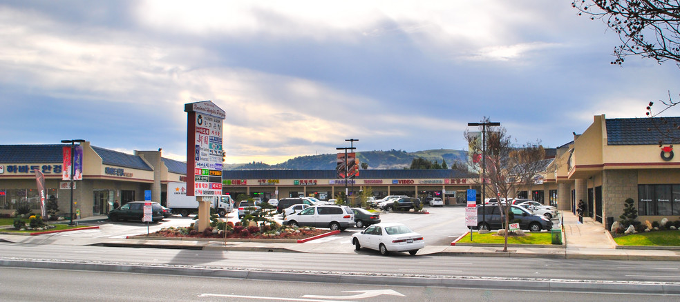 18716-18742 E Colima Rd, Rowland Heights, CA en alquiler - Foto del edificio - Imagen 1 de 4