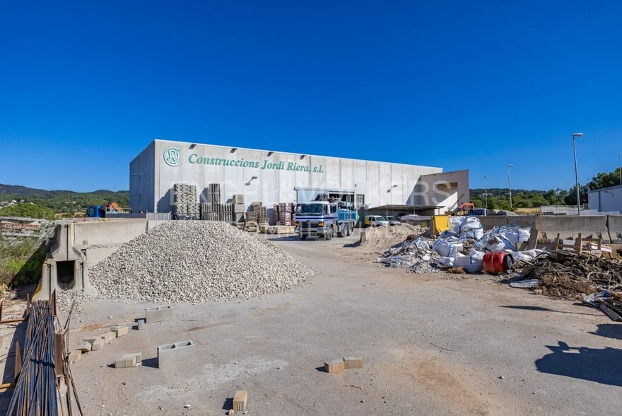 Nave en Piera, Barcelona en venta - Foto del edificio - Imagen 2 de 7