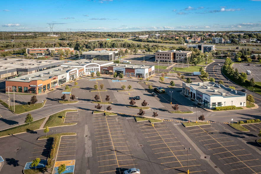 625-730 Rue De La Concorde, Lévis, QC en alquiler - Vista aérea - Imagen 3 de 22