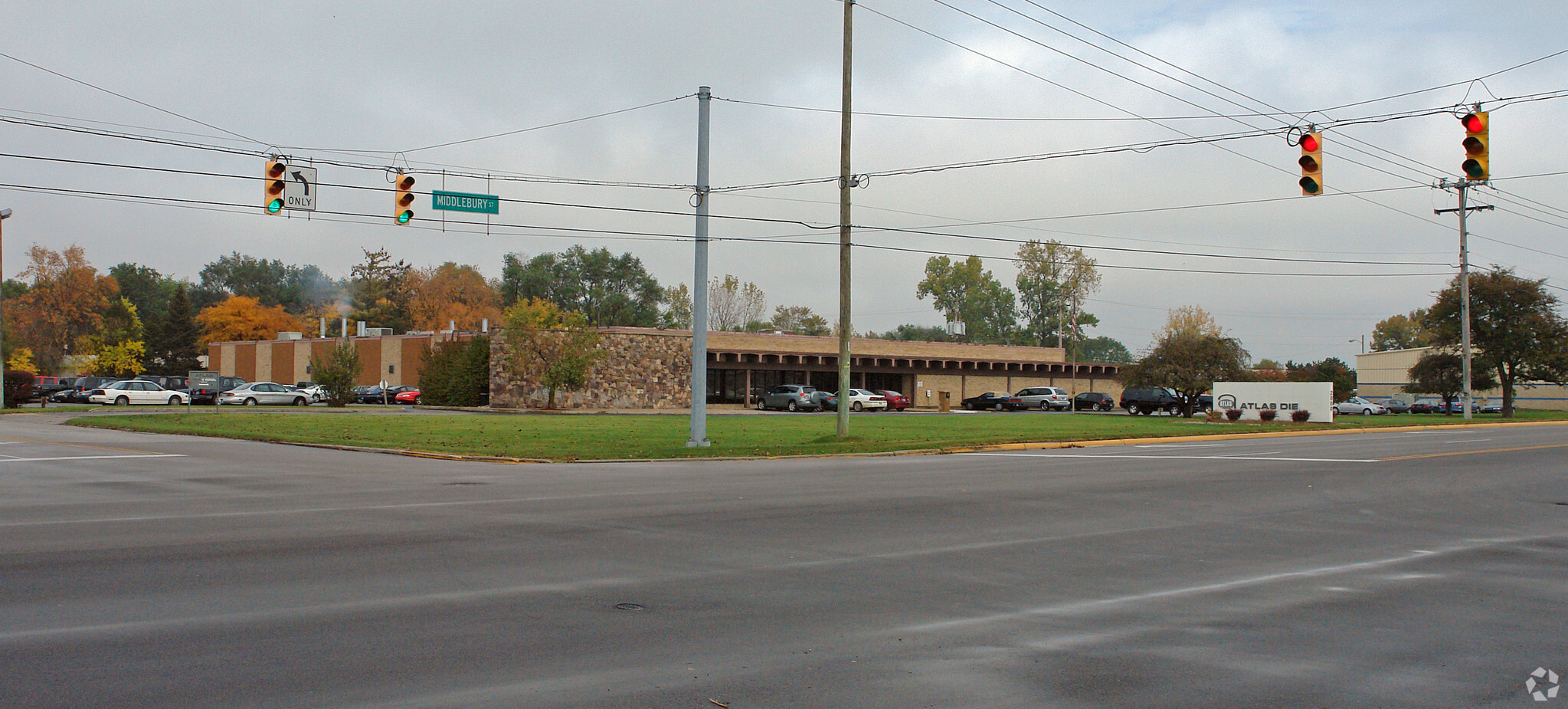 2000 Middlebury St, Elkhart, IN en alquiler Foto del edificio- Imagen 1 de 7