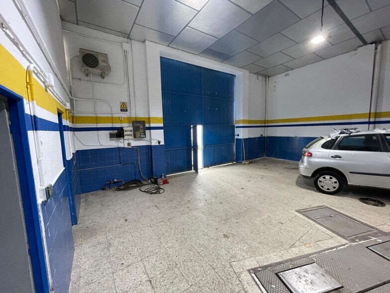 Nave en Cáceres, Cáceres en venta - Foto del edificio - Imagen 2 de 13