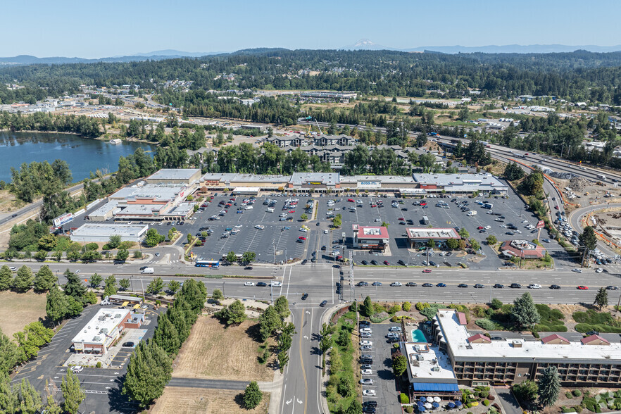 1900-1926 SE McLoughlin Blvd, Oregon City, OR en alquiler - Foto del edificio - Imagen 2 de 17