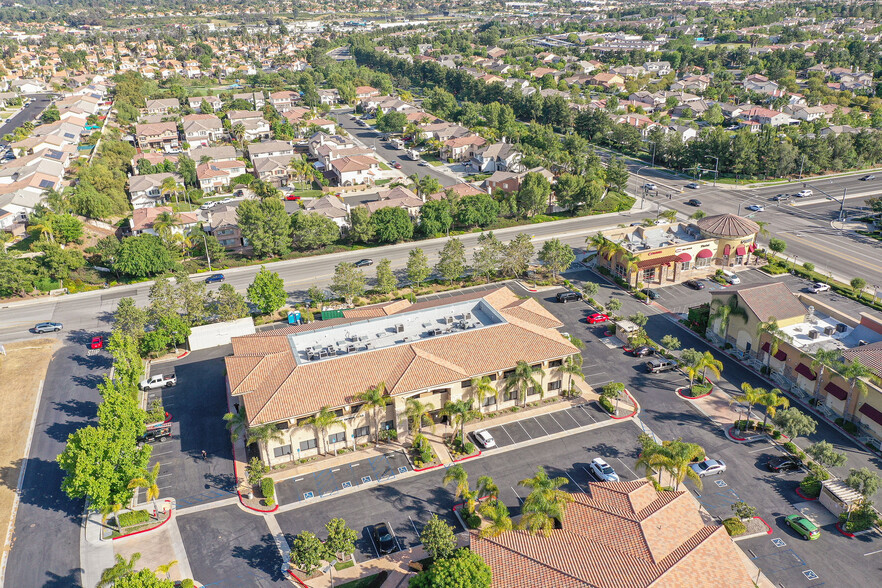 39755 Date St, Murrieta, CA en venta - Foto del edificio - Imagen 3 de 8