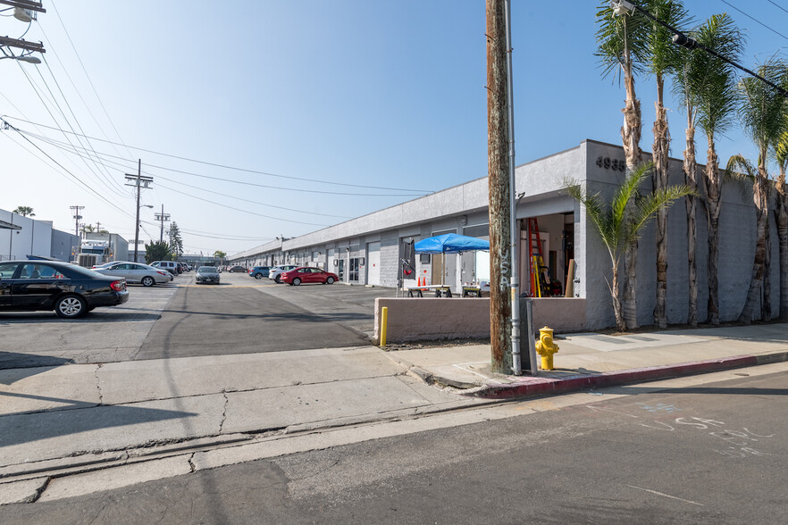 4935-4943 McConnell Ave, Los Angeles, CA en alquiler - Foto del edificio - Imagen 1 de 6