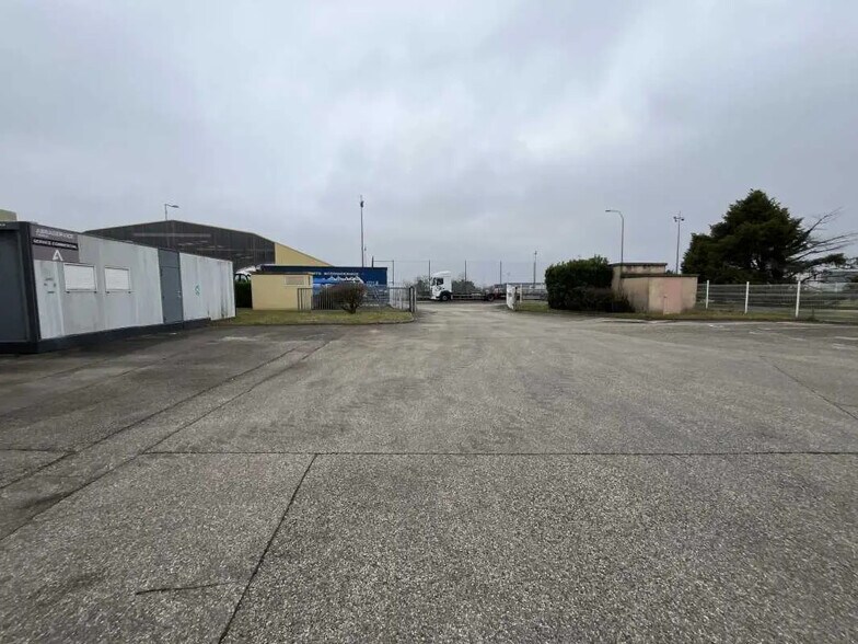 4 Rue Jean Macé, Meyzieu en alquiler - Foto del edificio - Imagen 2 de 17