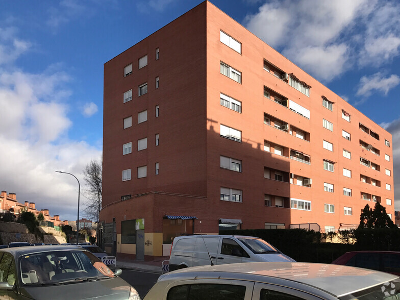 Calle Cuesta de Hita, 26, Guadalajara, Guadalajara en alquiler - Foto del edificio - Imagen 2 de 2