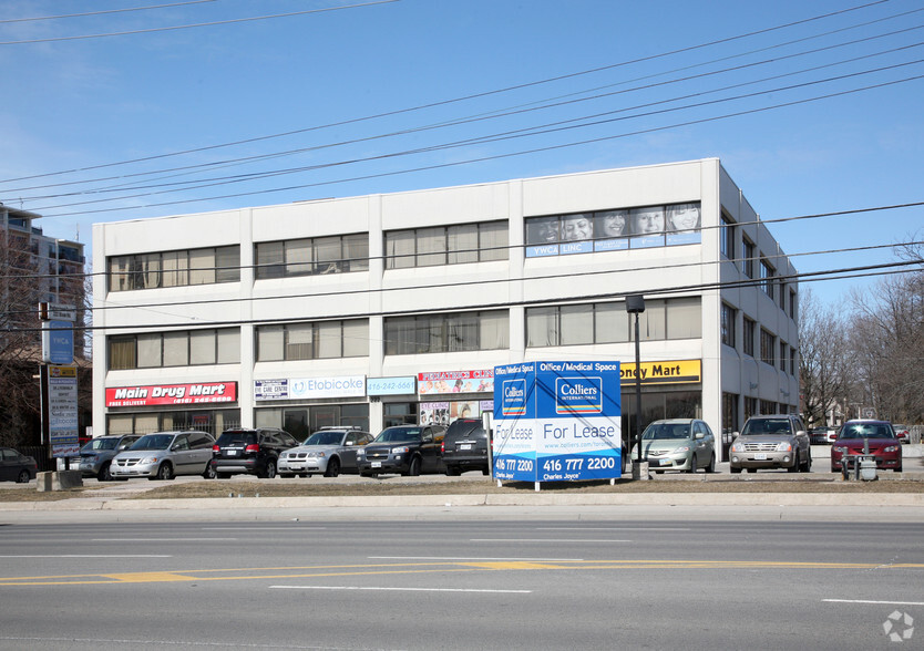 222 Dixon Rd, Toronto, ON en alquiler - Foto del edificio - Imagen 2 de 3