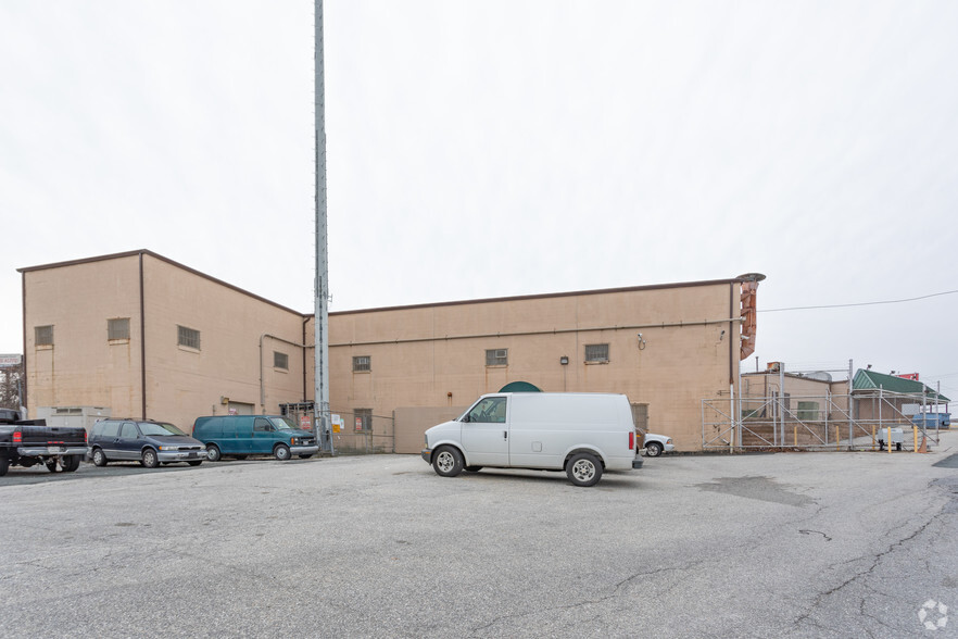 6424 Frankford Ave, Baltimore, MD en alquiler - Foto del edificio - Imagen 2 de 2