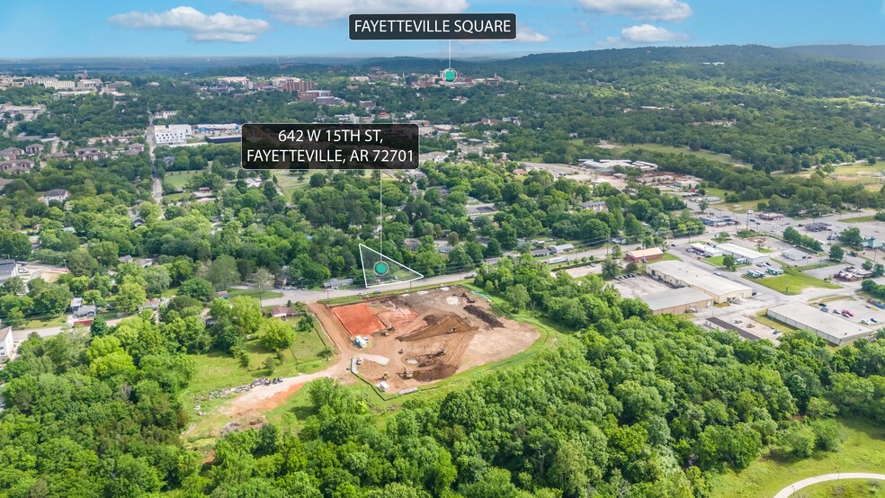 642 W 15th St, Fayetteville, AR en venta - Vista aérea - Imagen 2 de 5