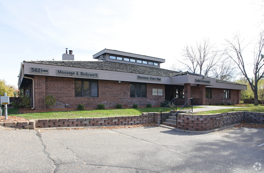 5821 Cedar Lake Rd, Saint Louis Park, MN en alquiler - Foto del edificio - Imagen 1 de 16