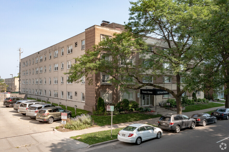 1653 N Prospect Ave, Milwaukee, WI en venta - Foto del edificio - Imagen 3 de 7