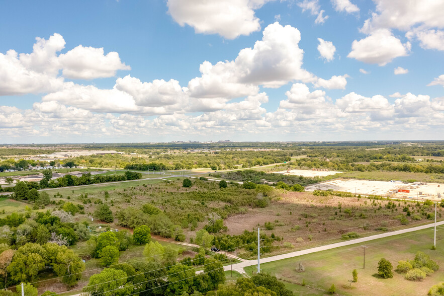 5650 State Hwy 47, Bryan, TX en venta - Foto del edificio - Imagen 2 de 10