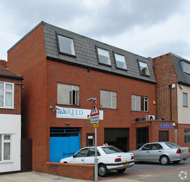 135 Red Lion Rd, Surbiton en venta - Foto del edificio - Imagen 3 de 4