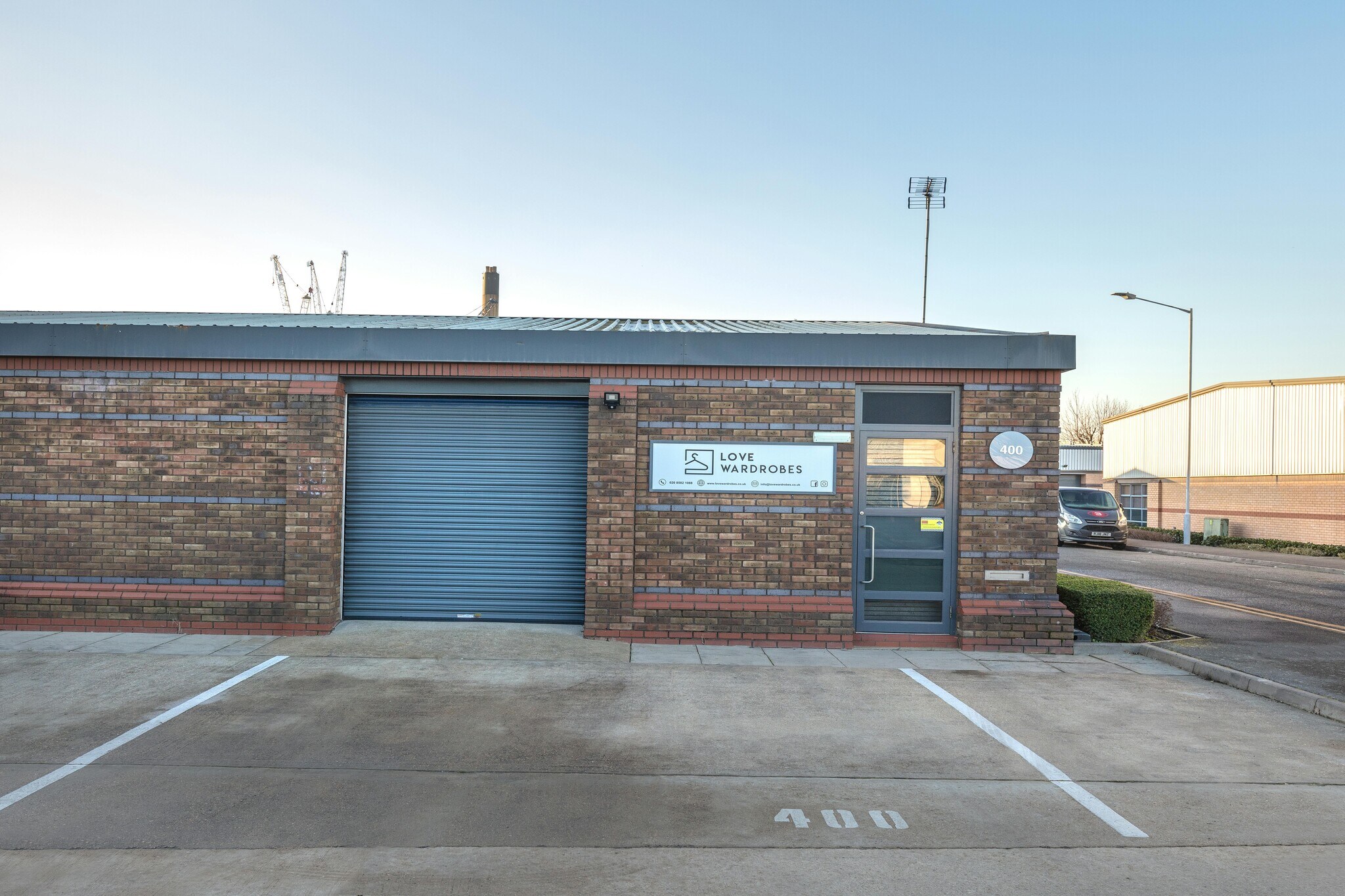 400 Montrose Ave, Slough en alquiler Foto del edificio- Imagen 1 de 5