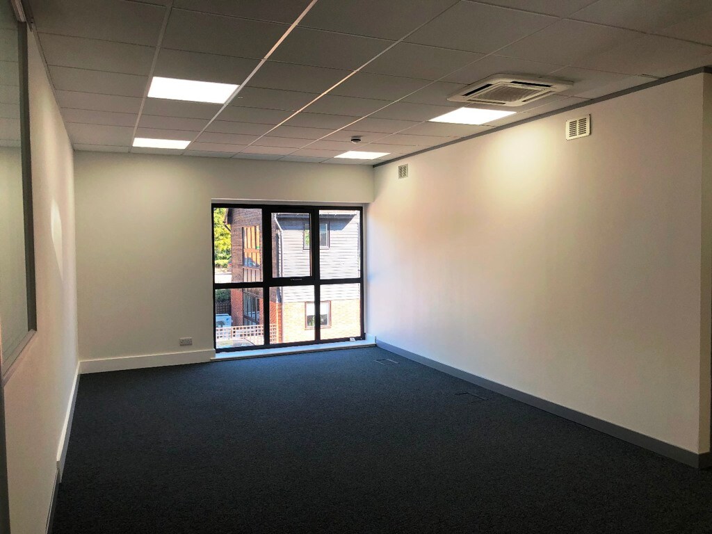 Old Woking Rd, Old Woking en alquiler Foto del interior- Imagen 1 de 8