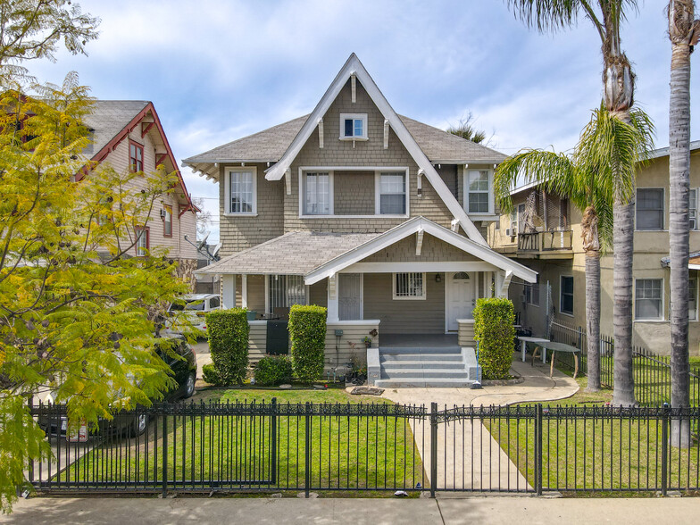 2939 Brighton Ave, Los Angeles, CA en venta - Foto del edificio - Imagen 1 de 14