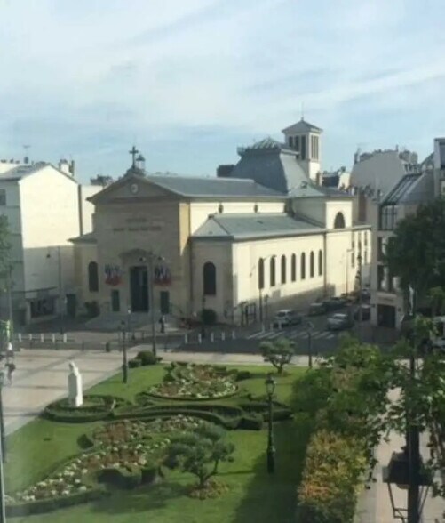 183 Avenue Charles De Gaulle, Neuilly-sur-Seine en alquiler - Foto del edificio - Imagen 3 de 20