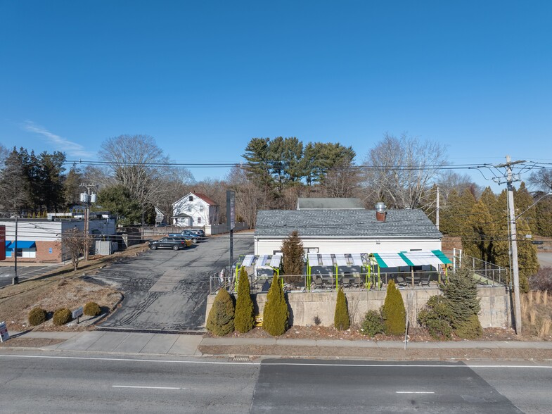 595 W Main St, Norwich, CT en venta - Foto del edificio - Imagen 3 de 25