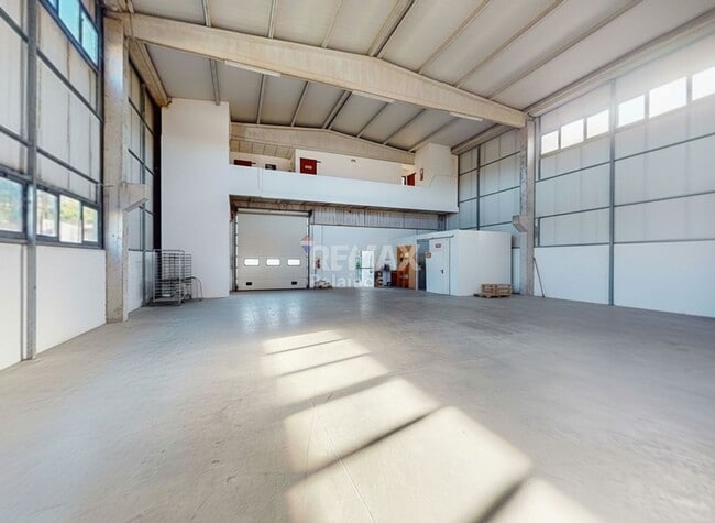 Más detalles de Nave en venta